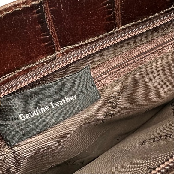 Vintage Furla Genuine Leather Croc Embossed Brown Shoulder Bag - Picture 13 of 14